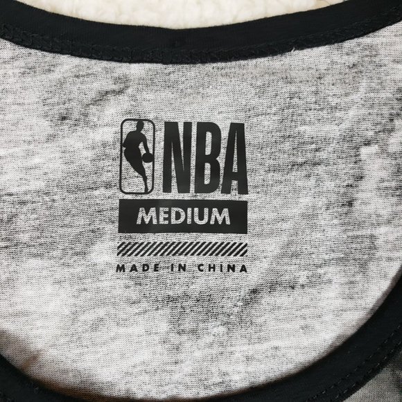 NBA NEW MEN'S BLACK/GRAY T-SHIRT SIZE MEDIUM - Picture 6 of 9